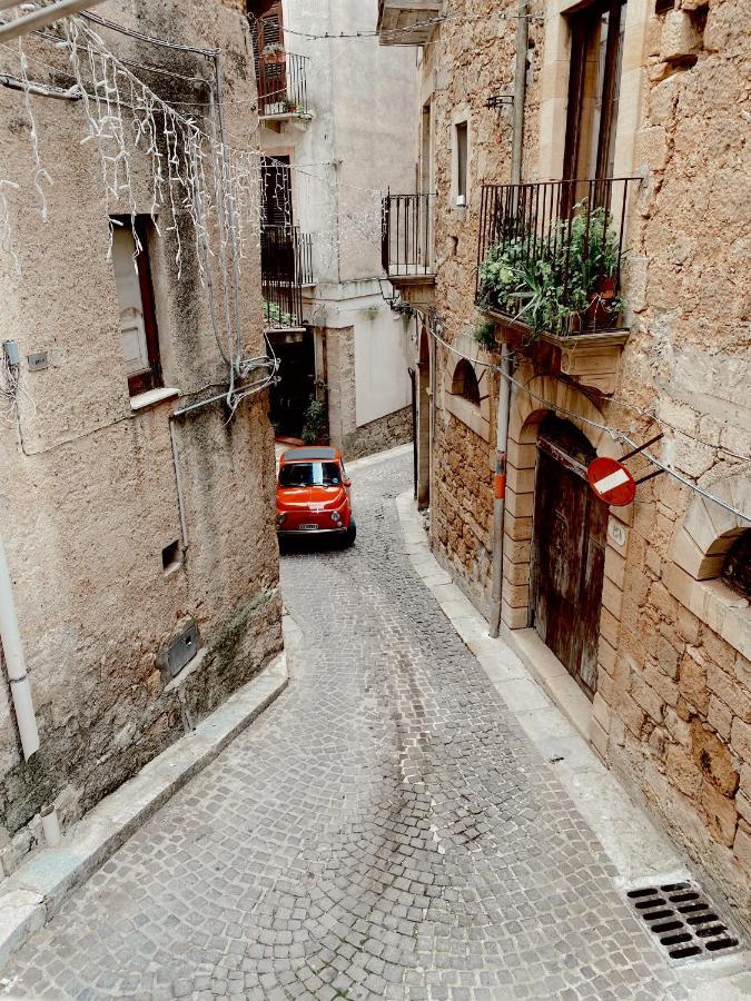Don Nicuzzo Hotel Salemi Buitenkant foto